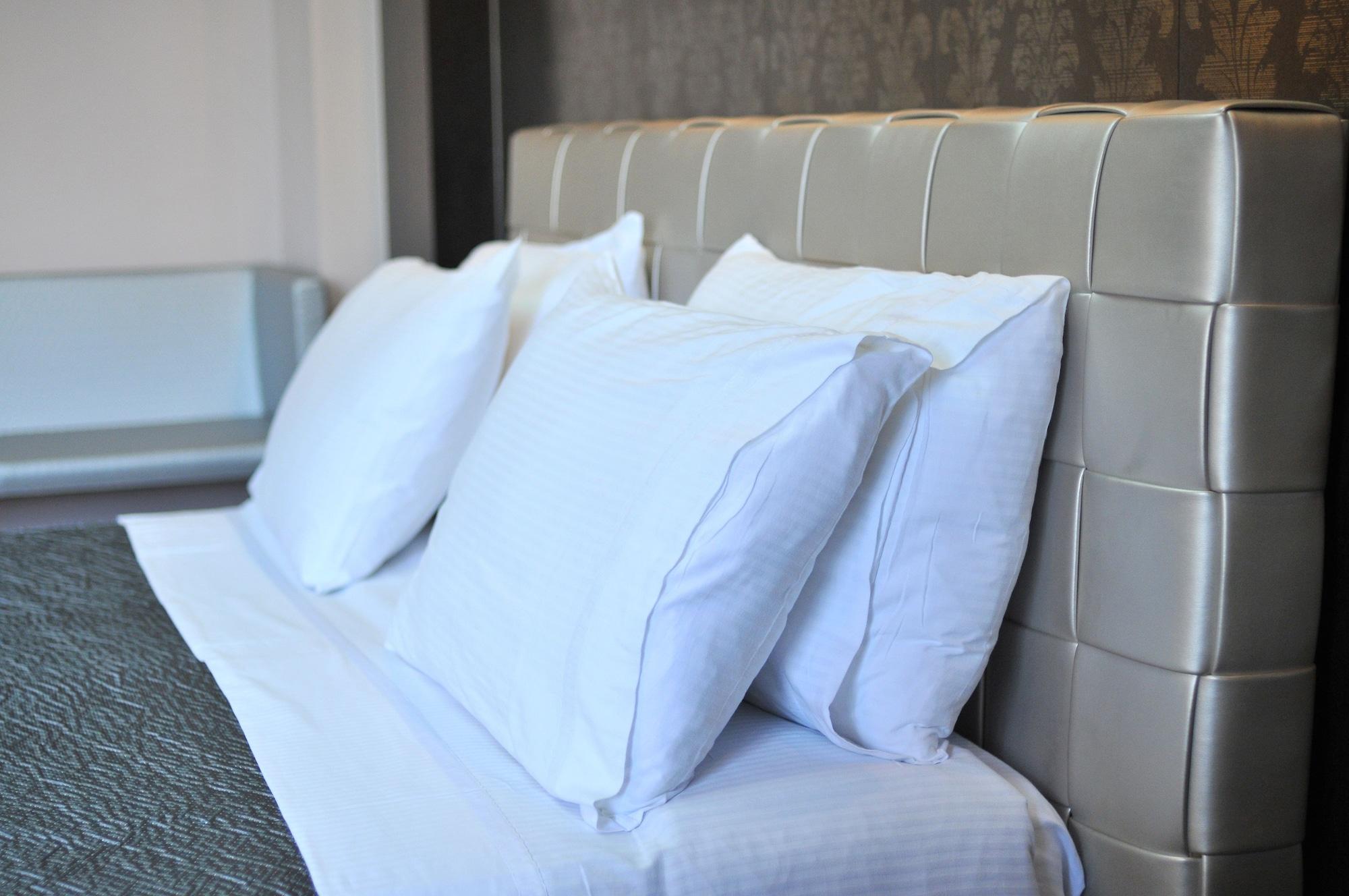 Monarc Hotel Tirana Exterior photo